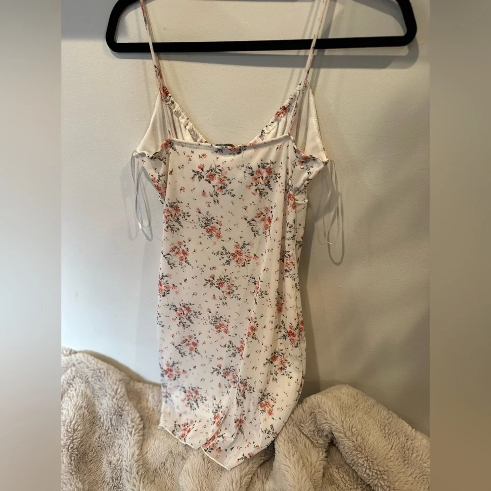 Floral print dress - Picture 4 of 5
